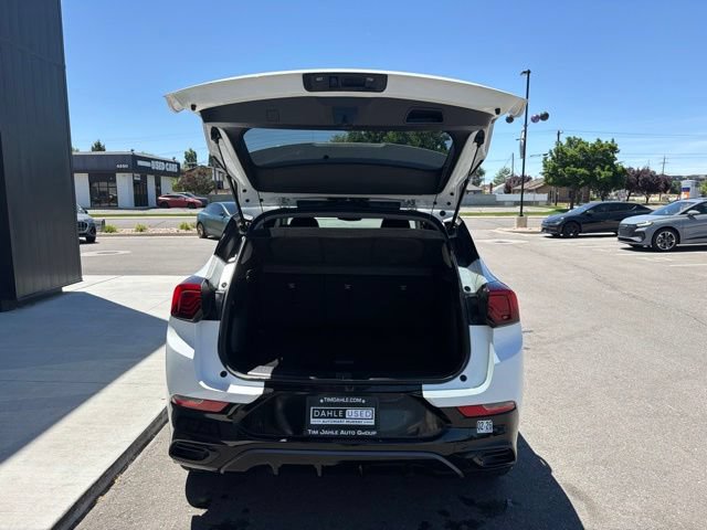 Used 2024 Buick Encore GX Sport Touring AWD/4WD image 8
