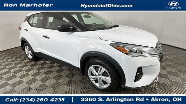 Used 2024 Nissan Kicks S FWD image 1
