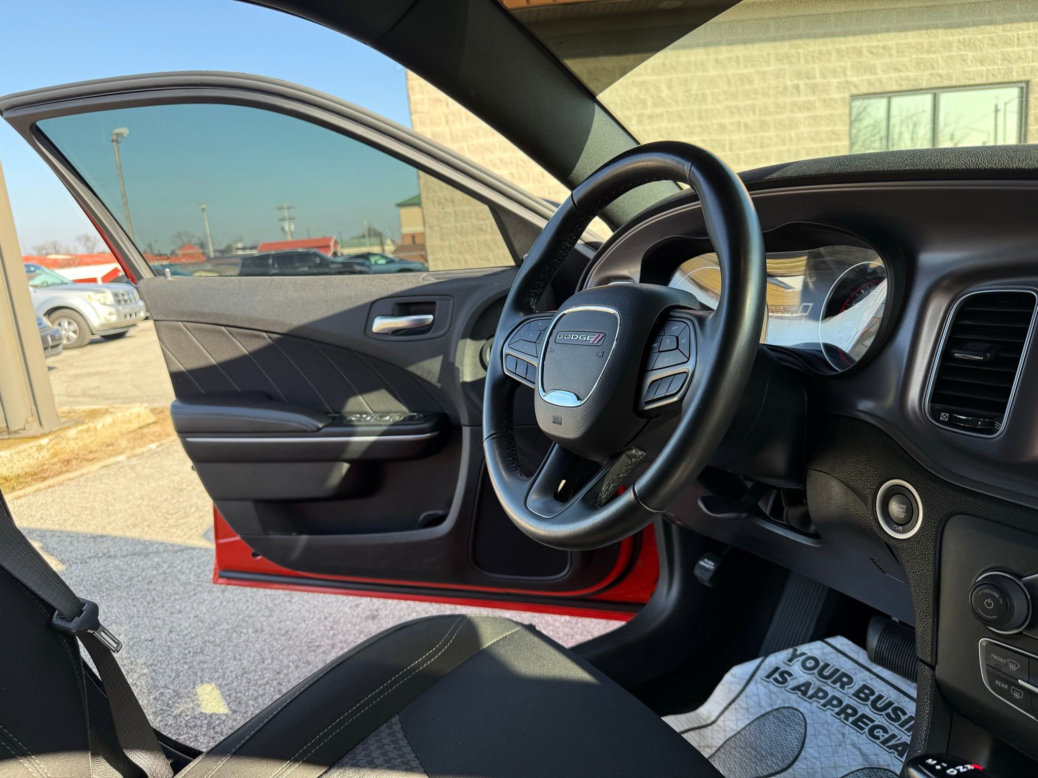 Used 2023 Dodge Charger SXT image 22