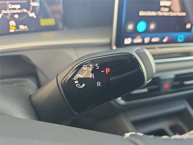 New 2026 Volkswagen Tiguan SE FWD image 22