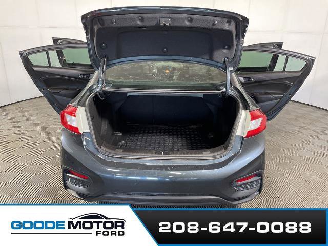 Used 2017 Chevrolet Cruze Premier image 21