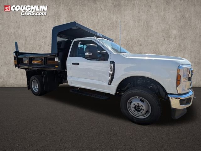 New 2025 Ford F350 XL w/ XL Chrome Package image 9