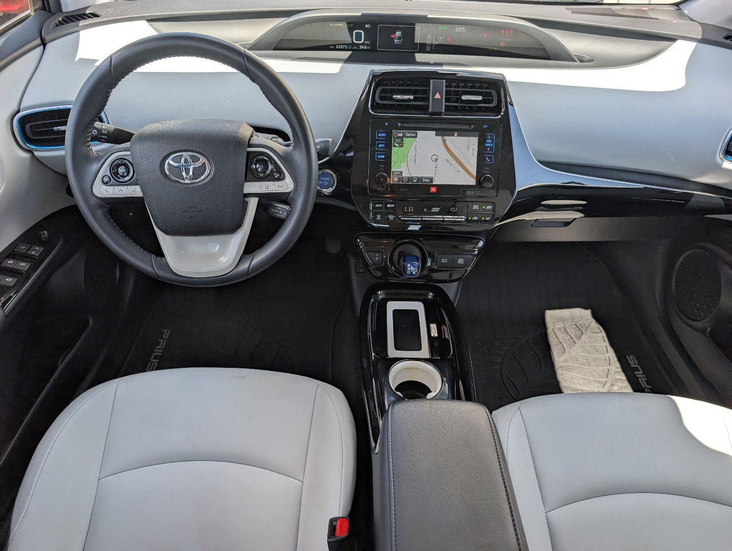 Used 2017 Toyota Prius Four FWD image 26