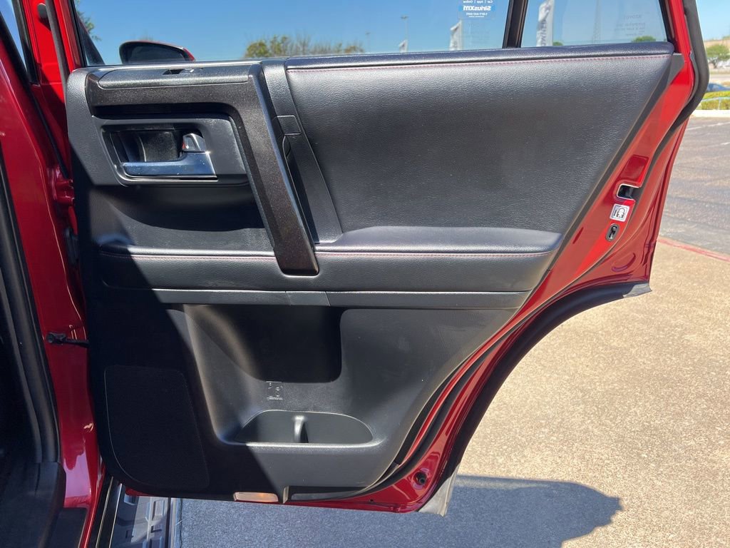 Used 2024 Toyota 4Runner TRD Off-Road image 14
