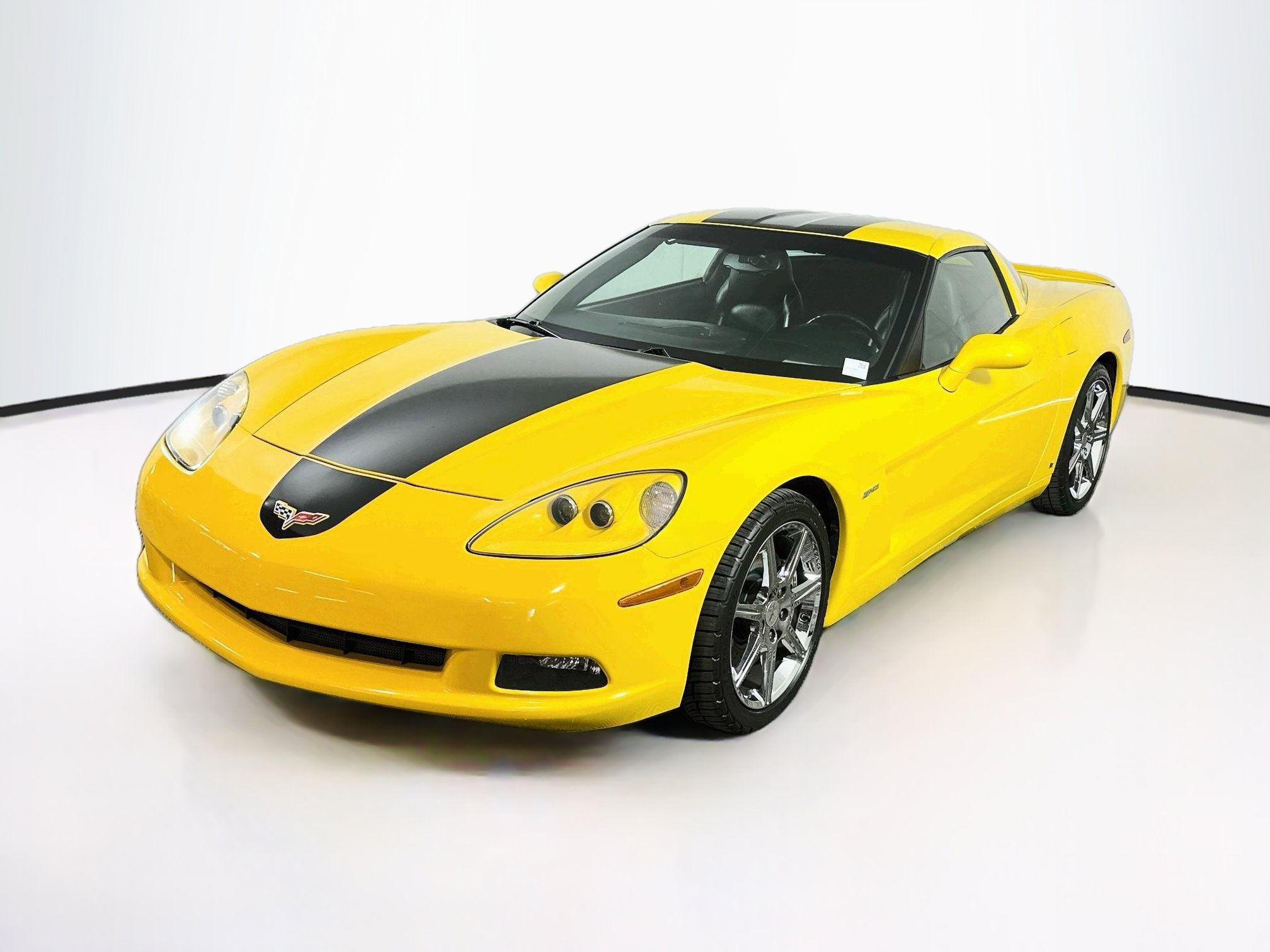 Used 2008 Chevrolet Corvette Coupe RWD image 3