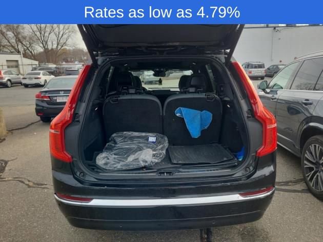 Certified 2023 Volvo XC90 B6 Ultimate w/ Lounge Package image 11