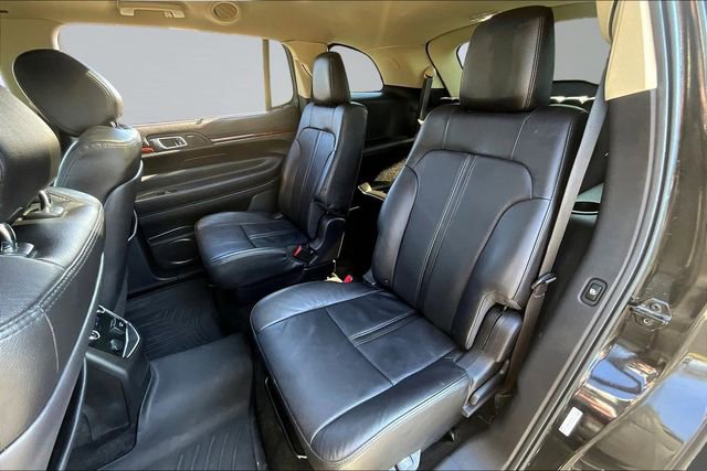 Used 2015 Lincoln MKT AWD w/ Equipment Group 201A image 21