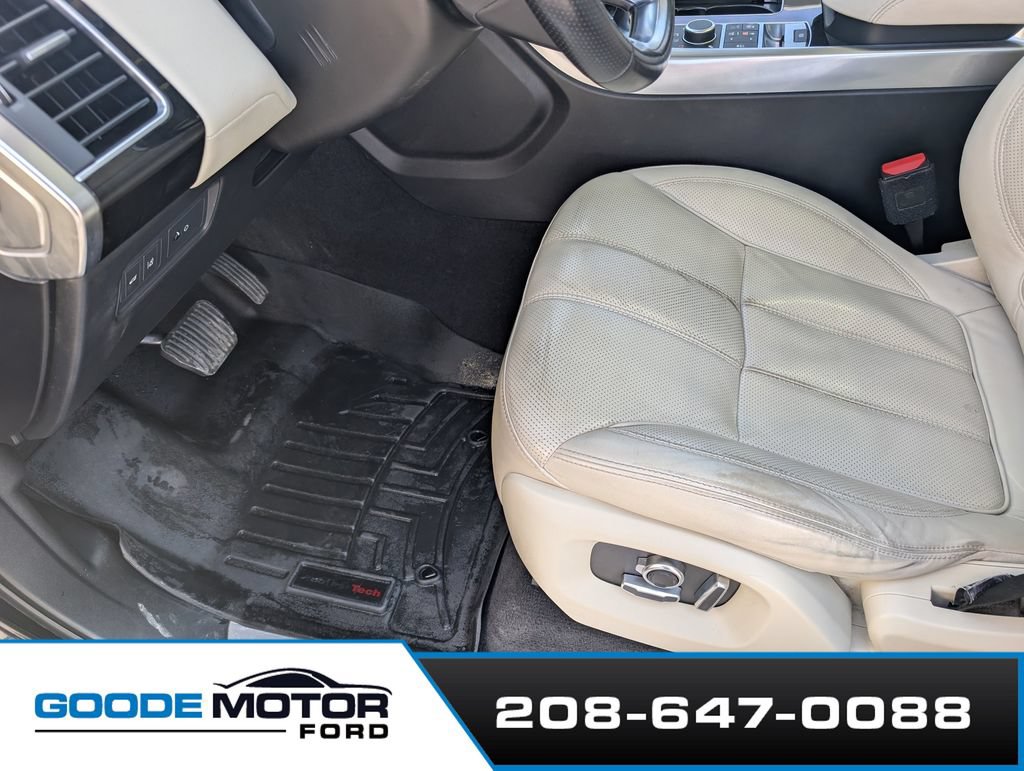 Used 2016 Land Rover Range Rover Sport HSE AWD/4WD image 15