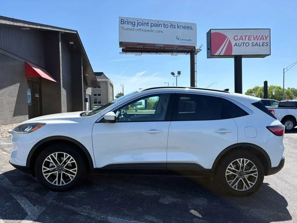 Used 2020 Ford Escape SEL AWD/4WD image 2
