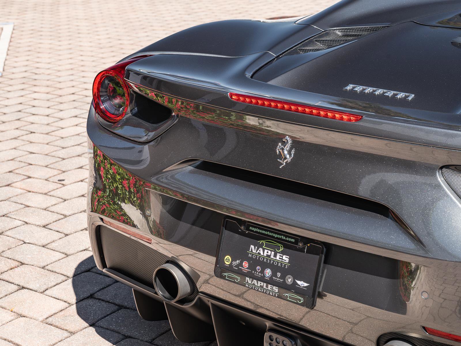 Used 2018 Ferrari 488 Spider image 9