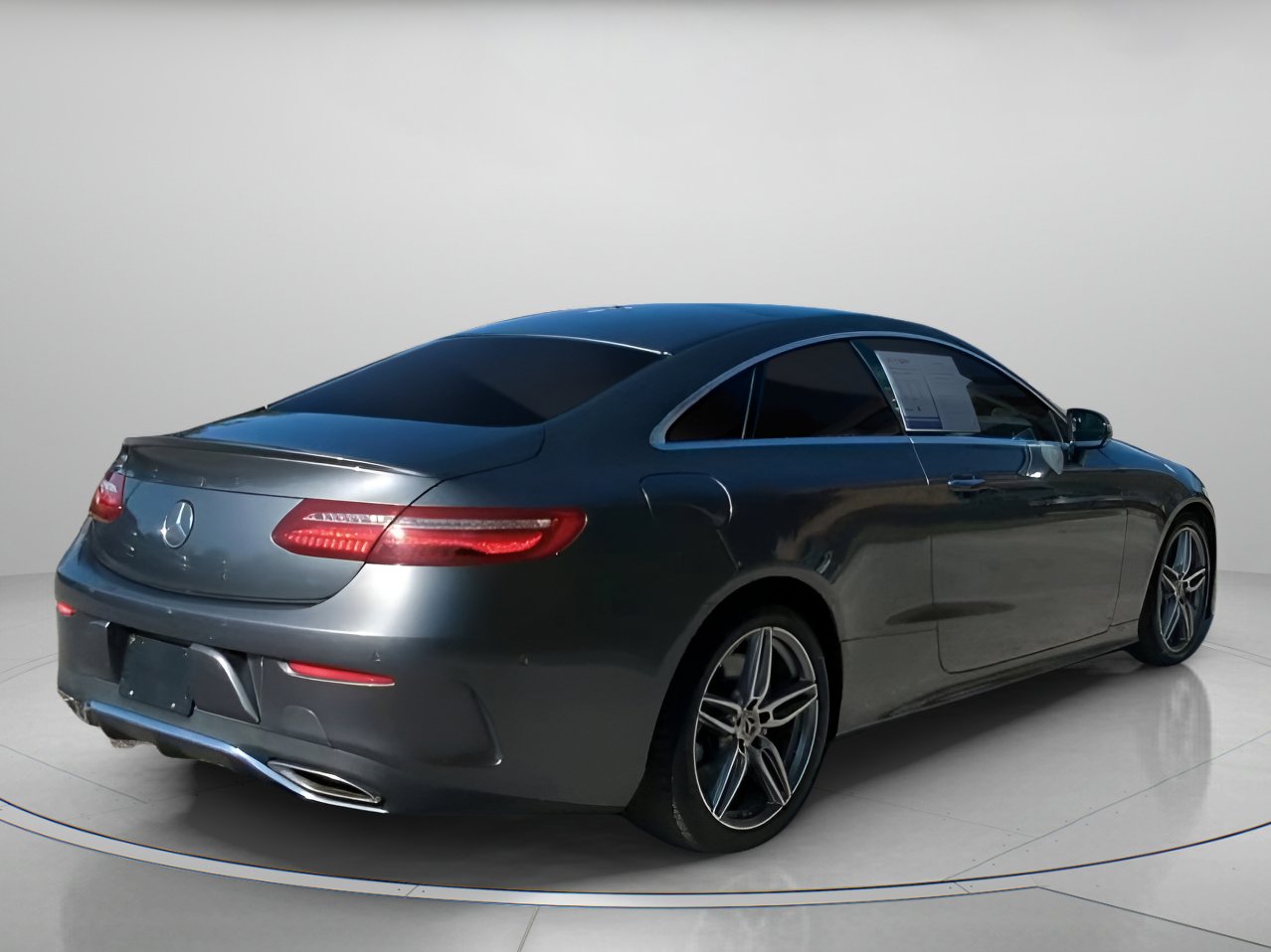 Used 2018 Mercedes-Benz E 400 Coupe image 28