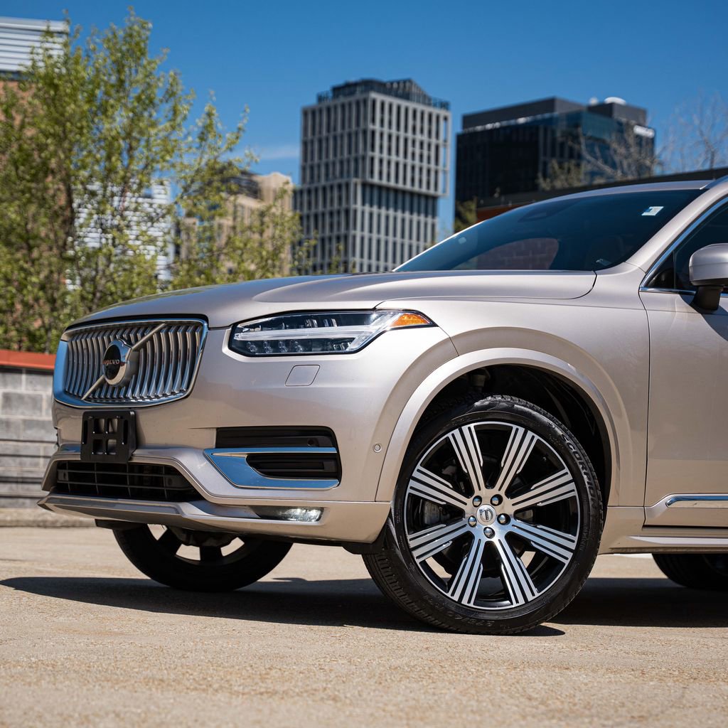 Used 2023 Volvo XC90 B6 Ultimate w/ Protection Package Premier AWD/4WD image 2