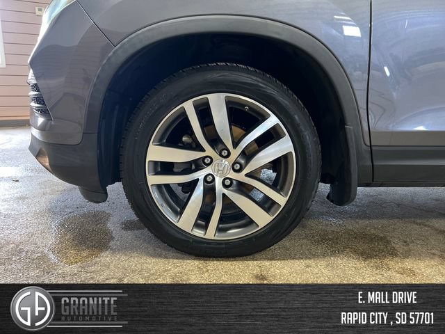 Used 2016 Honda Pilot Elite image 28