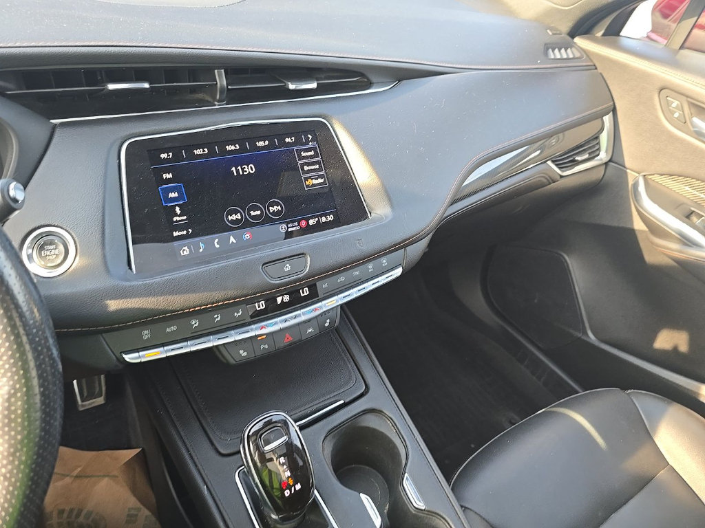 Used 2021 Cadillac XT4 Sport w/ Sun And Sound Package AWD/4WD image 7