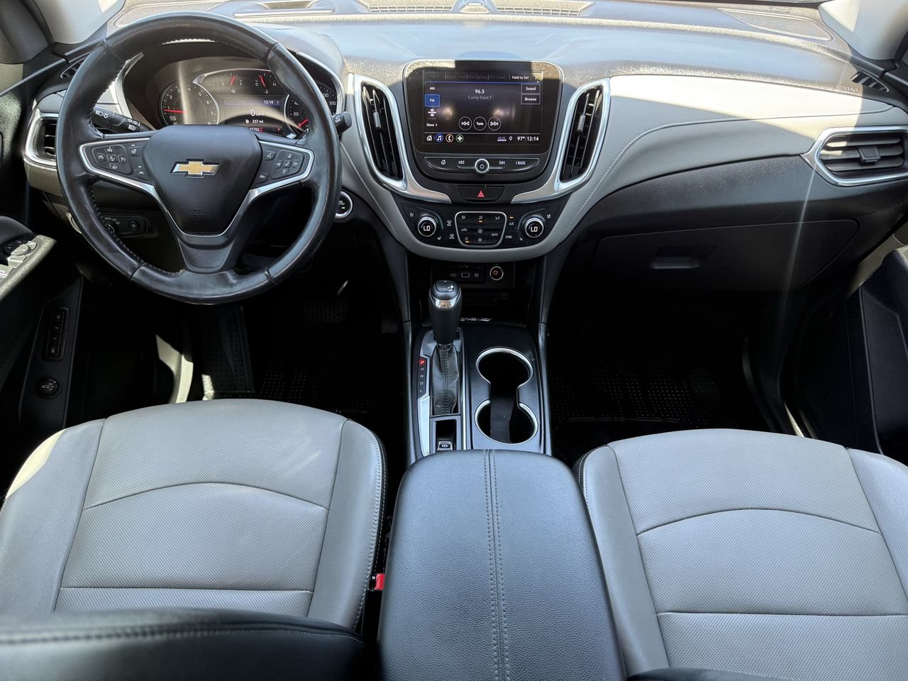 Used 2020 Chevrolet Equinox Premier FWD image 9