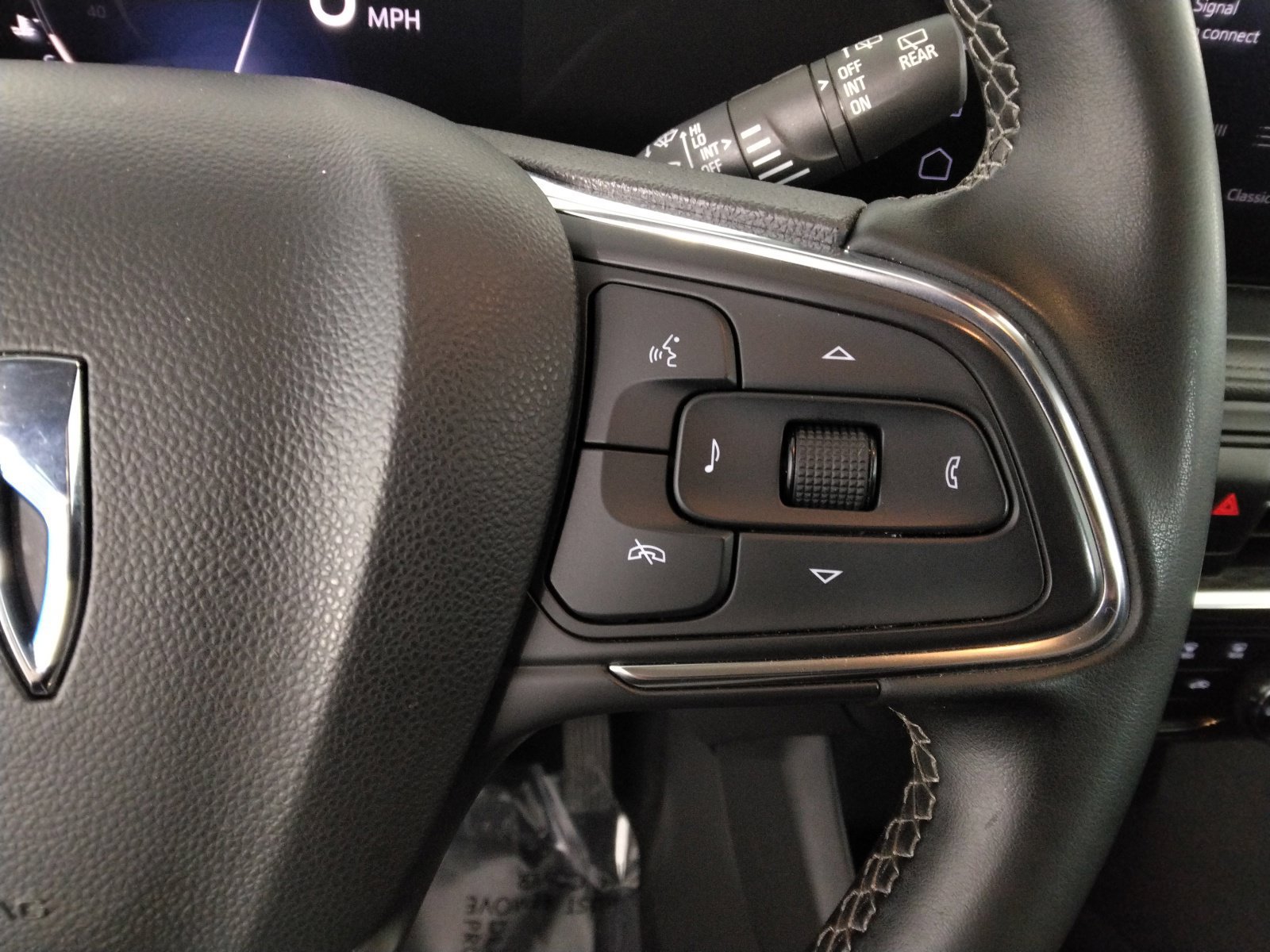 Used 2024 Buick Encore GX Preferred FWD image 13