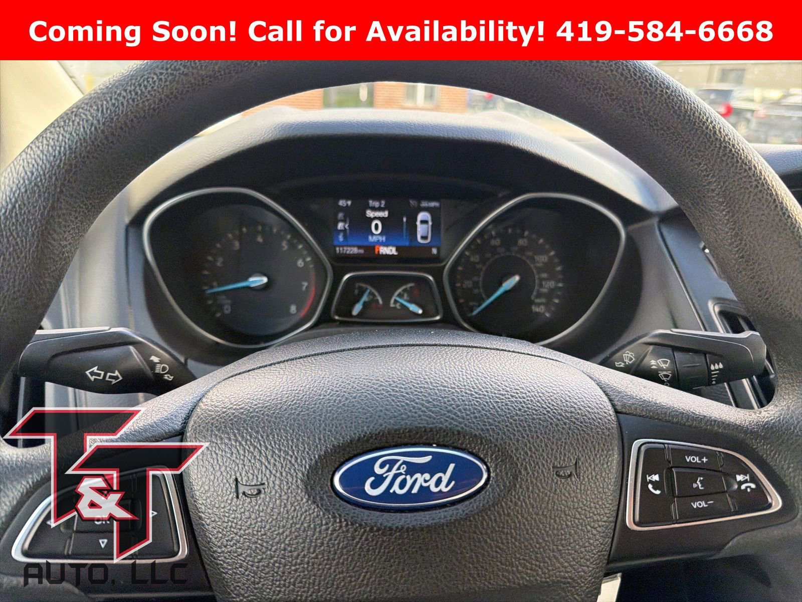 Used 2017 Ford Focus SE FWD image 9