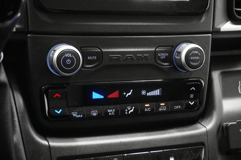 Used 2024 RAM ProMaster 3500 w/ Quick Order Package 22G SLT image 23