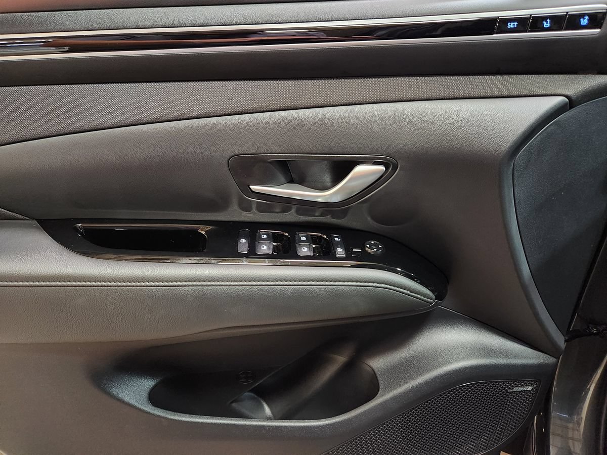 Used 2024 Hyundai Tucson Limited AWD/4WD image 44