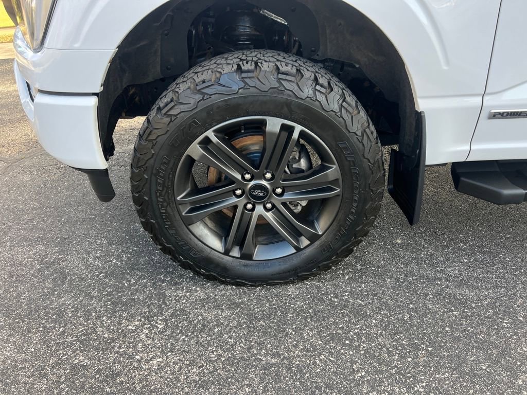 Used 2021 Ford F150 XLT w/ Equipment Group 302A High image 27