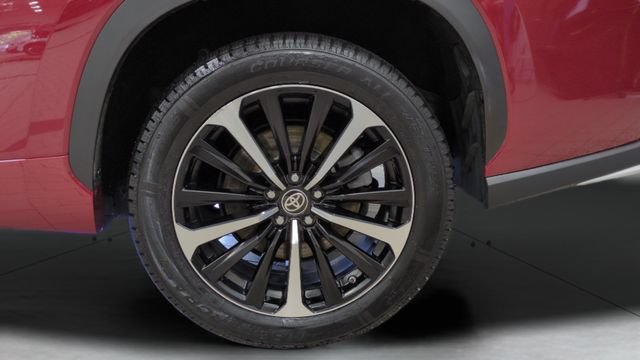 Used 2021 Toyota Highlander XSE AWD/4WD image 27