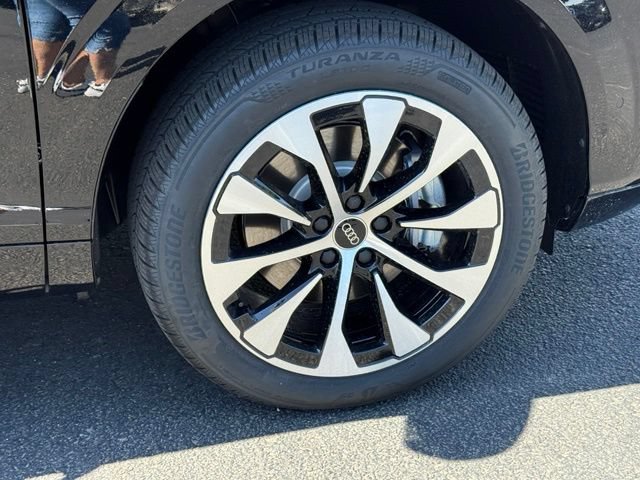 New 2026 Audi Q3 quattro 2.0T AWD/4WD image 28