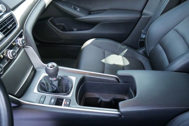 Used 2019 Honda Accord Sport image 23