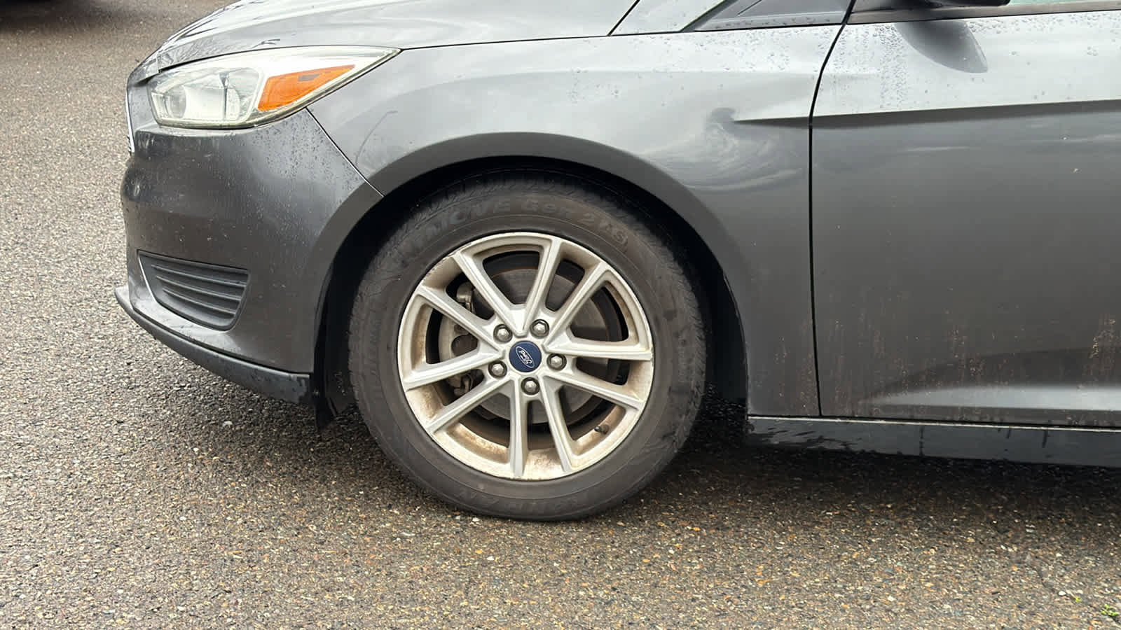 Used 2018 Ford Focus SE image 9