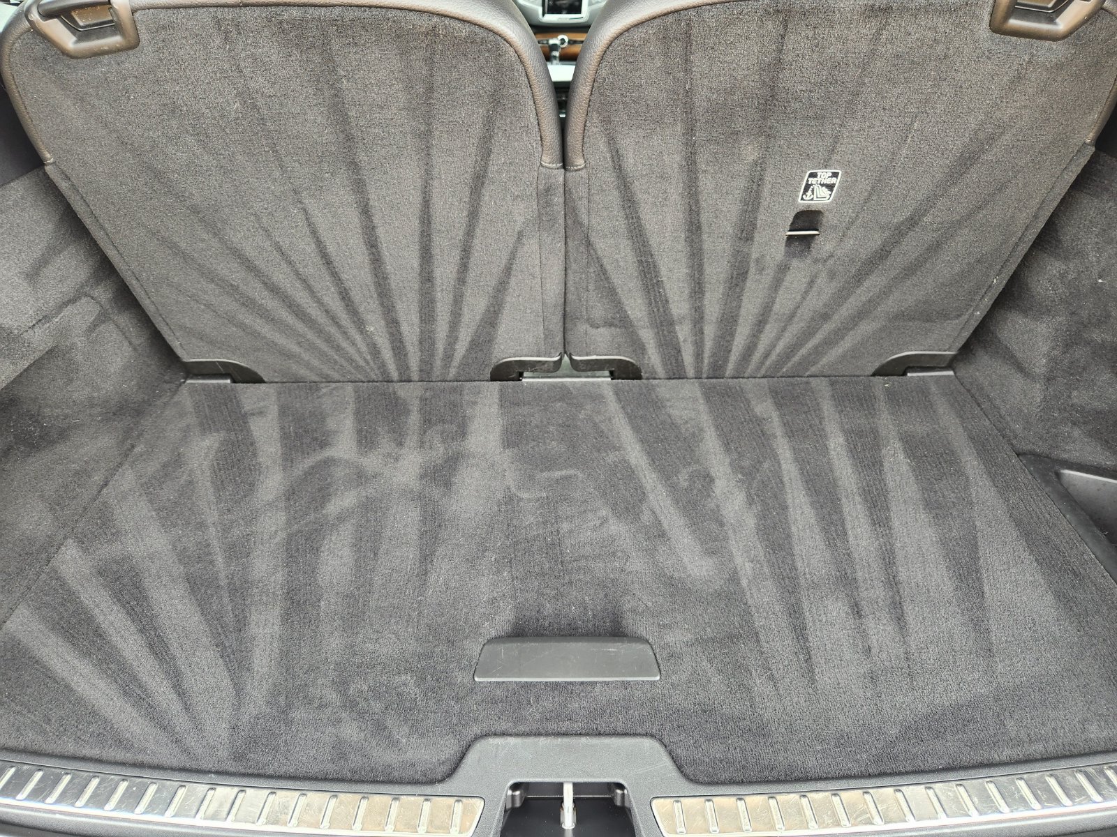 Used 2021 Volvo XC90 T6 Momentum w/ Protection Package Premier AWD/4WD image 36