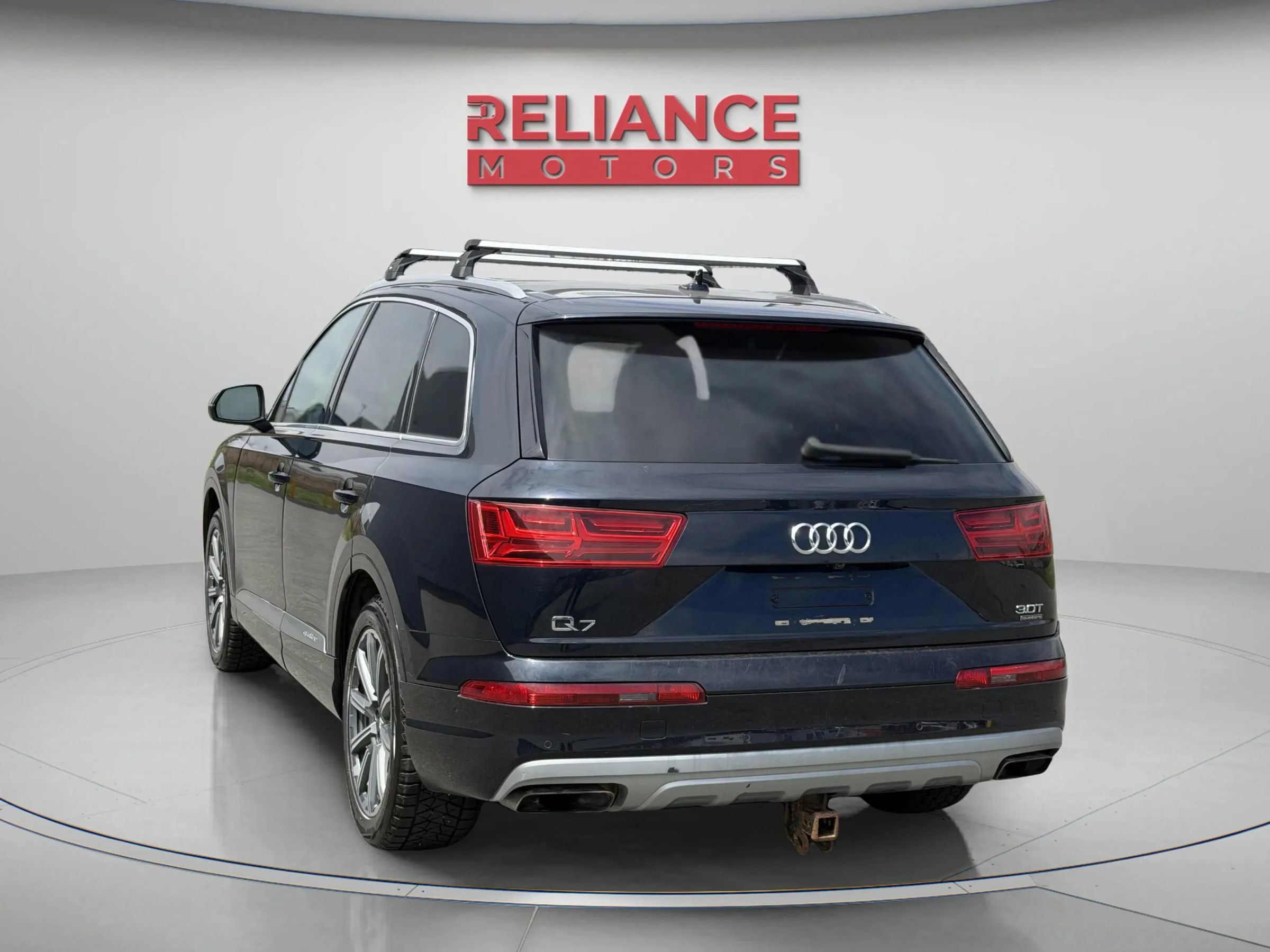 Used 2017 Audi Q7 3.0T Premium Plus w/ Premium Plus Package AWD/4WD image 5