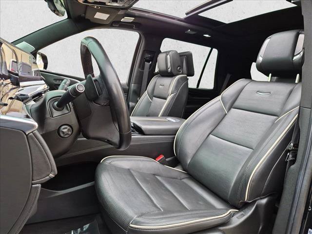 Used 2022 Cadillac Escalade Sport w/ Touring Package AWD/4WD image 16