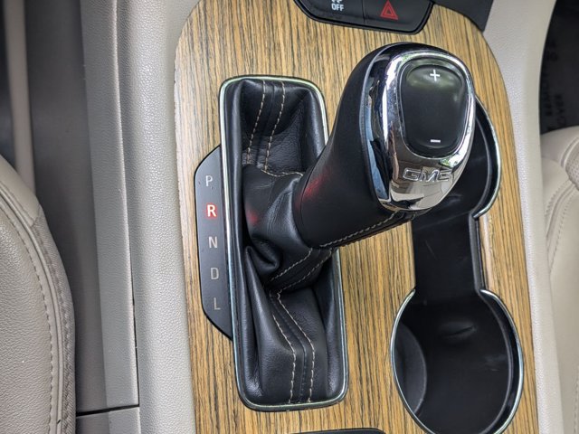 Used 2017 GMC Acadia Denali w/ Technology Package AWD/4WD image 12