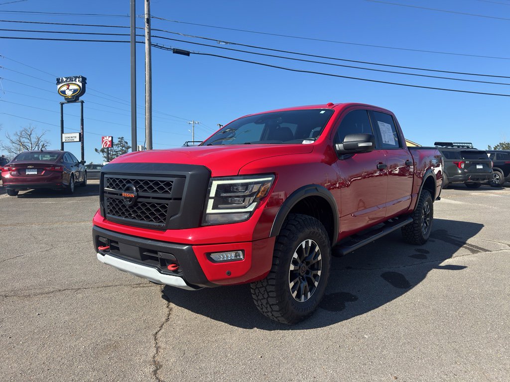 Used 2020 Nissan Titan PRO-4X w/ Pro-4x Convenience Package image 3