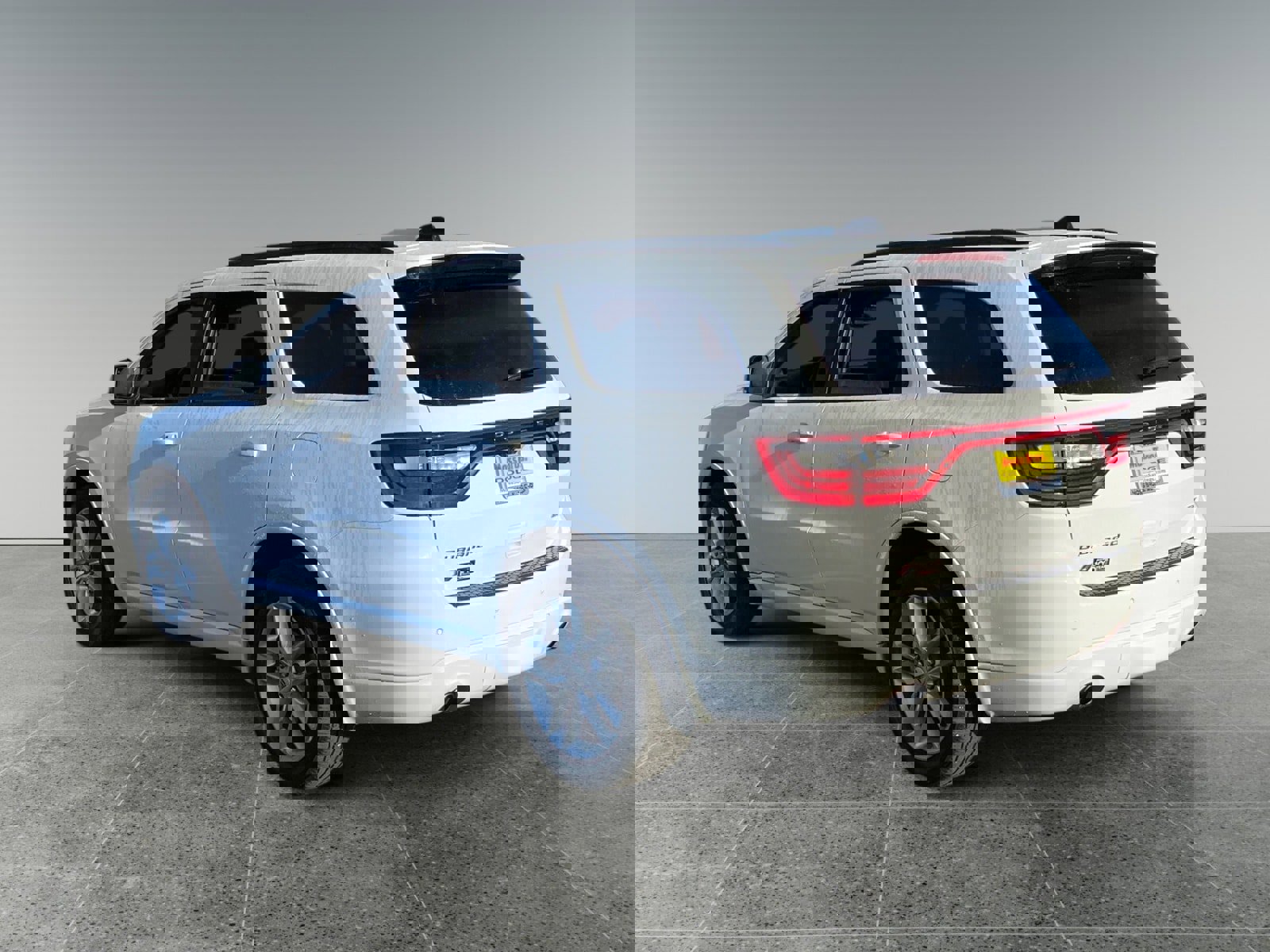 Used 2025 Dodge Durango GT image 3