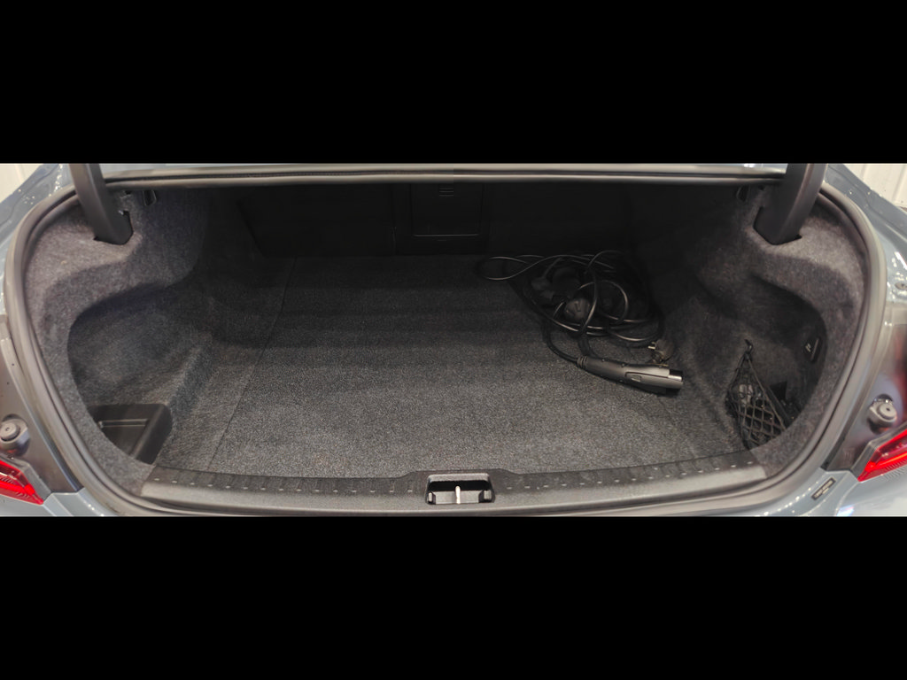 Used 2023 Volvo S60 T8 Plus AWD/4WD image 29