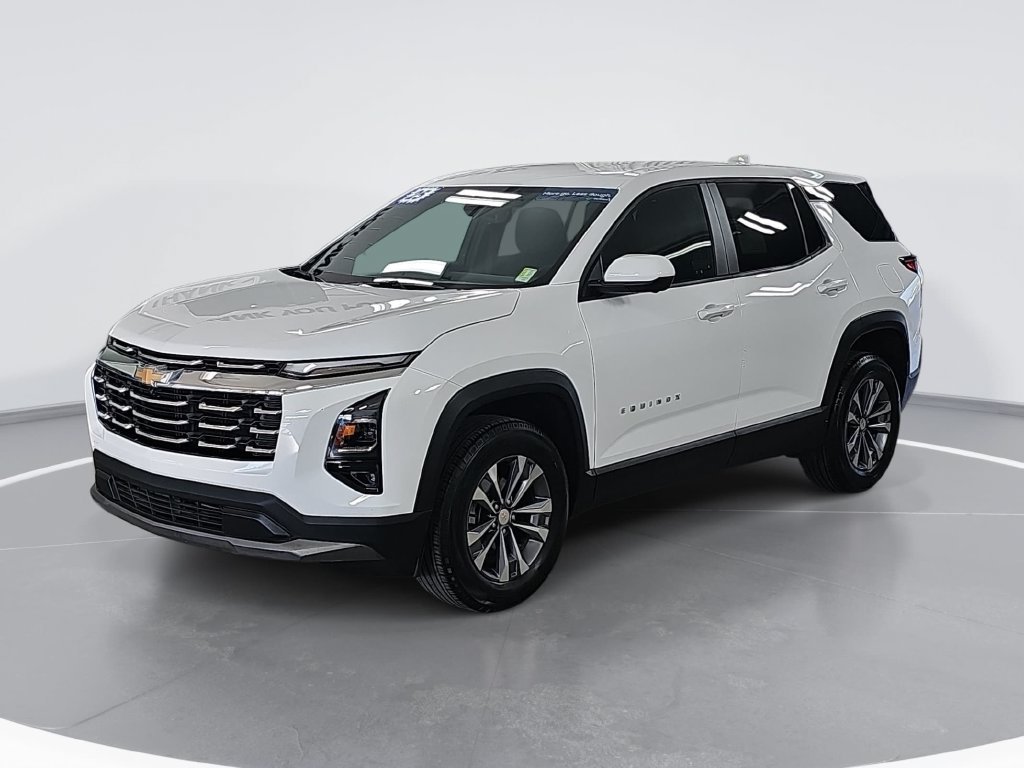 Certified 2025 Chevrolet Equinox LT w/ Safety and Technology Package AWD/4WD image 9