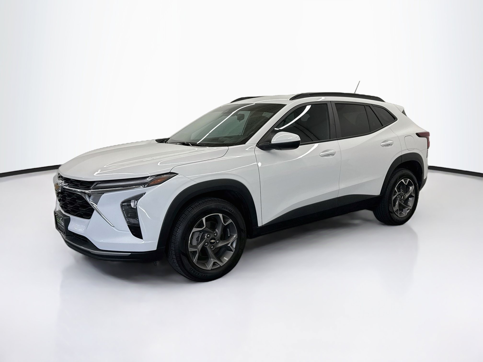 Used 2024 Chevrolet Trax LT FWD image 3