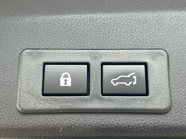 Used 2024 Subaru Ascent Premium w/ Convenience Package image 37