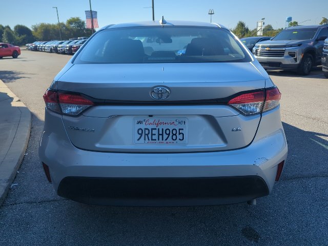 Used 2025 Toyota Corolla LE FWD image 27