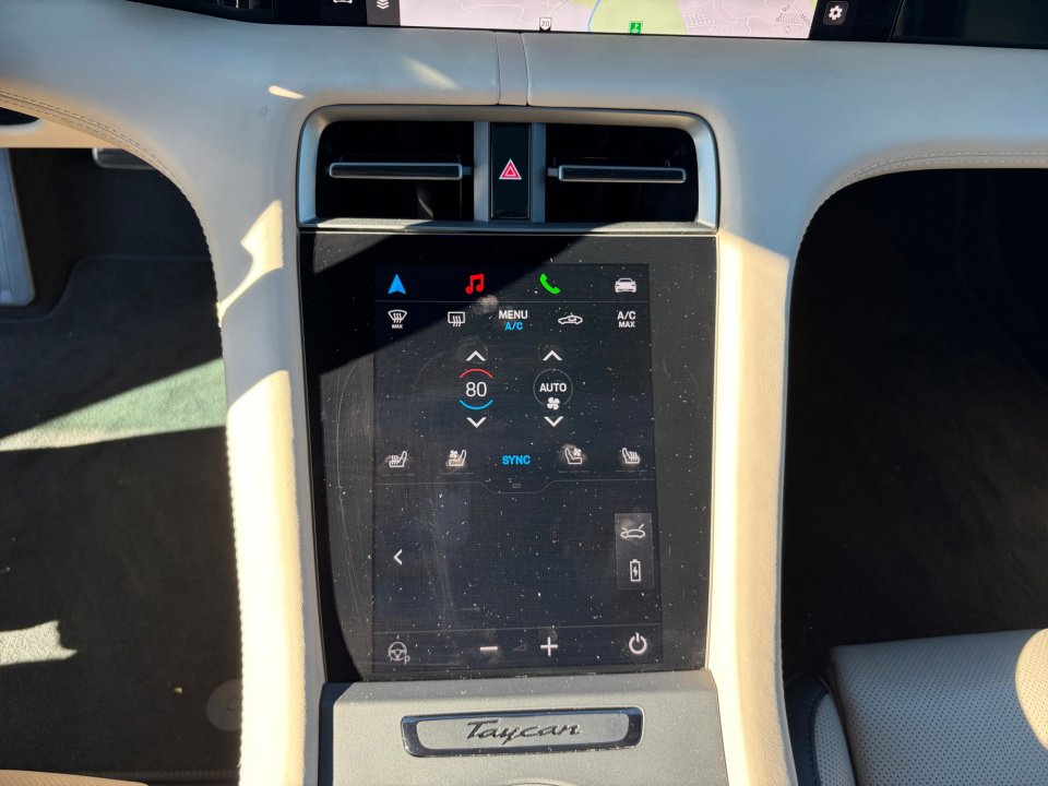 Certified 2025 Porsche Taycan image 21