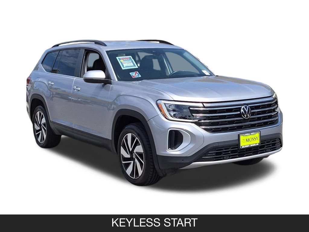 Used 2024 Volkswagen Atlas SE FWD image 2