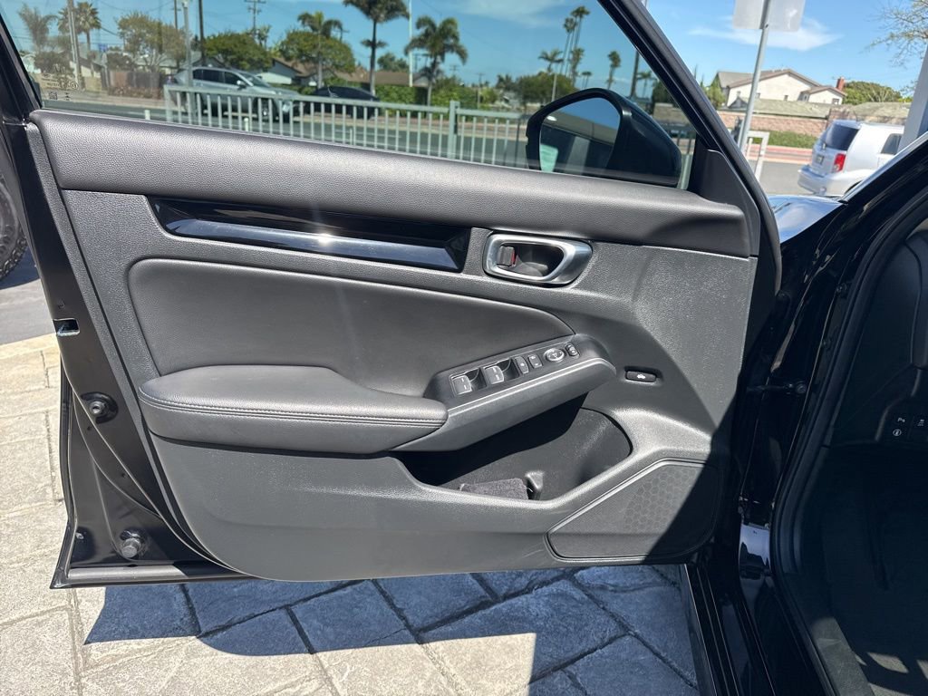 Used 2024 Honda Civic Touring image 12