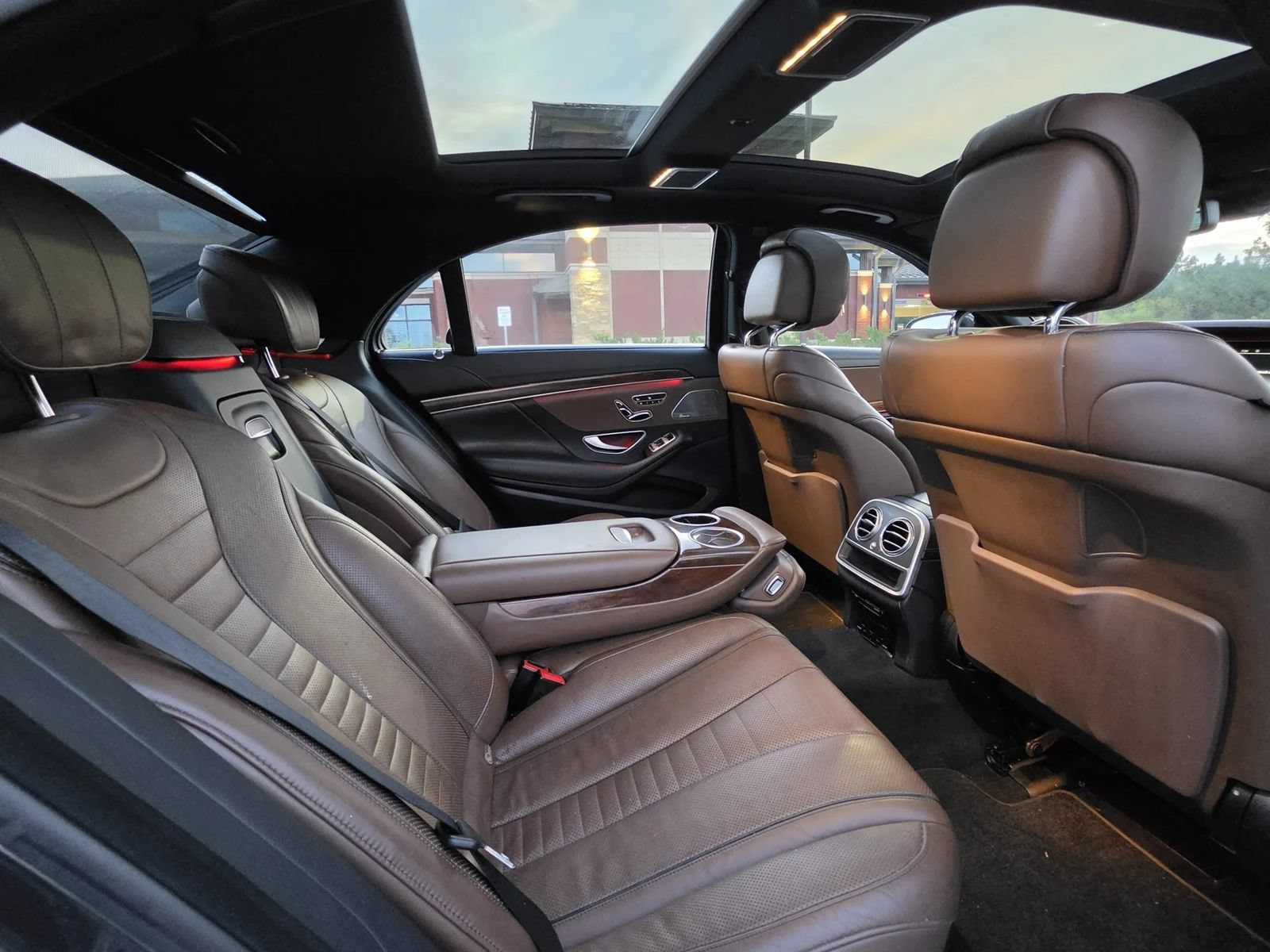 Used 2015 Mercedes-Benz S 550 4MATIC Sedan image 19