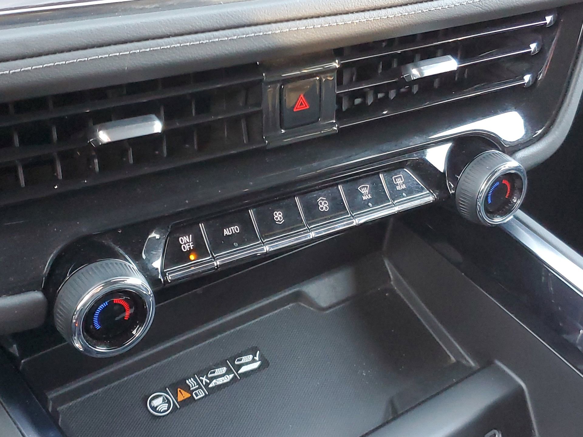 Used 2025 Chevrolet Tahoe Z71 image 29