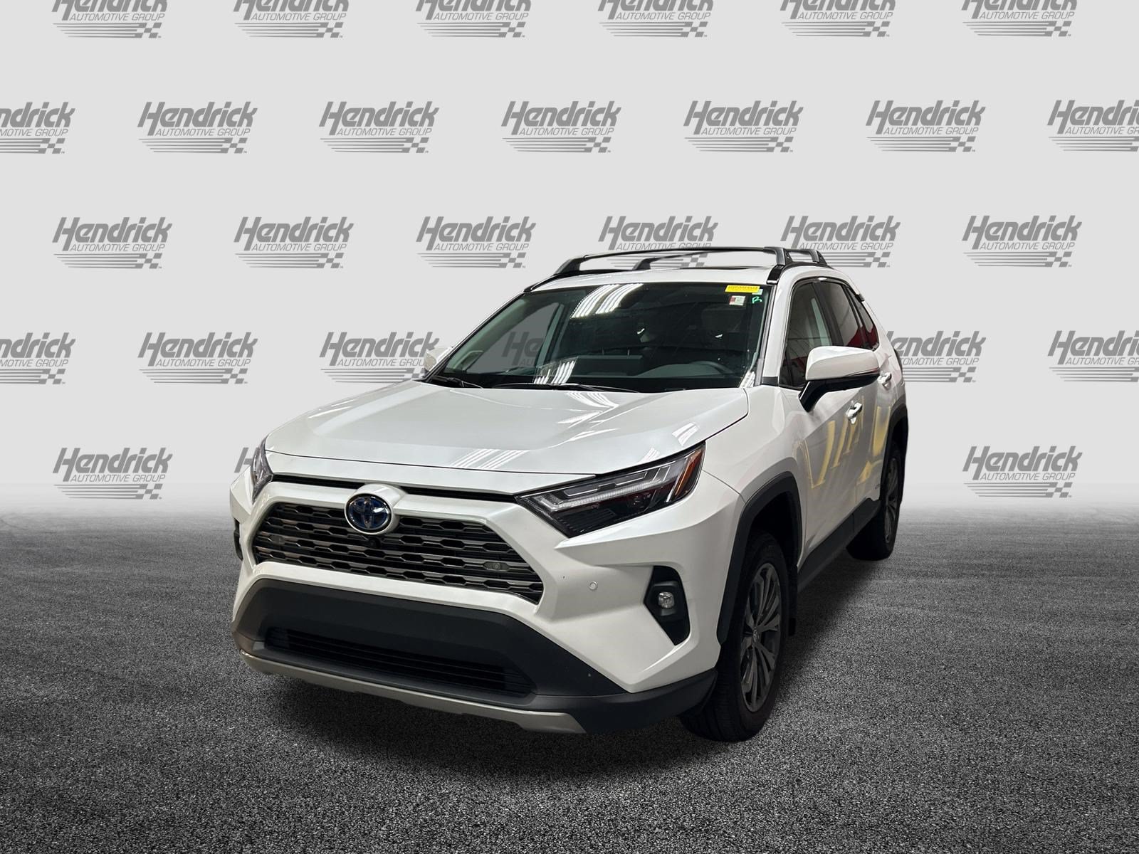 Used 2023 Toyota RAV4 Limited AWD/4WD image 5