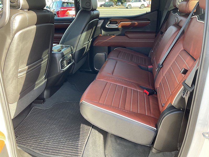 Used 2024 GMC Sierra 1500 Denali Ultimate AWD/4WD image 34
