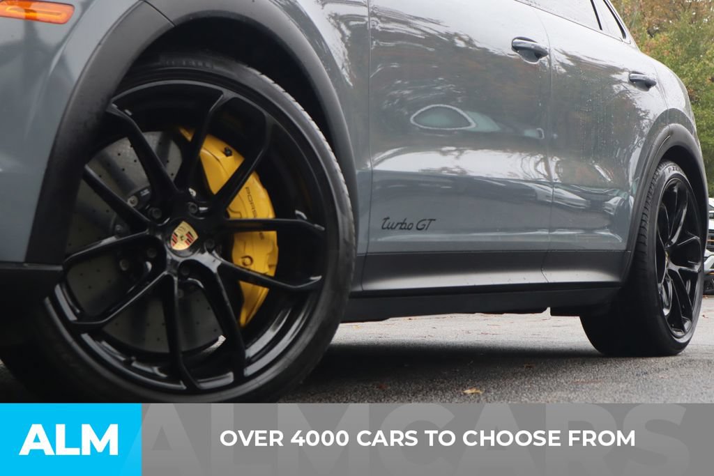 Used 2022 Porsche Cayenne Turbo GT AWD/4WD image 3
