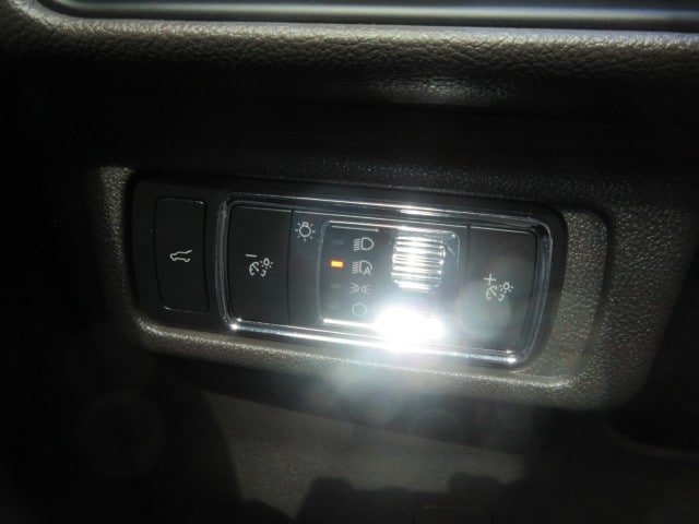 Used 2022 Lincoln Corsair Reserve w/ Elements Package FWD image 29