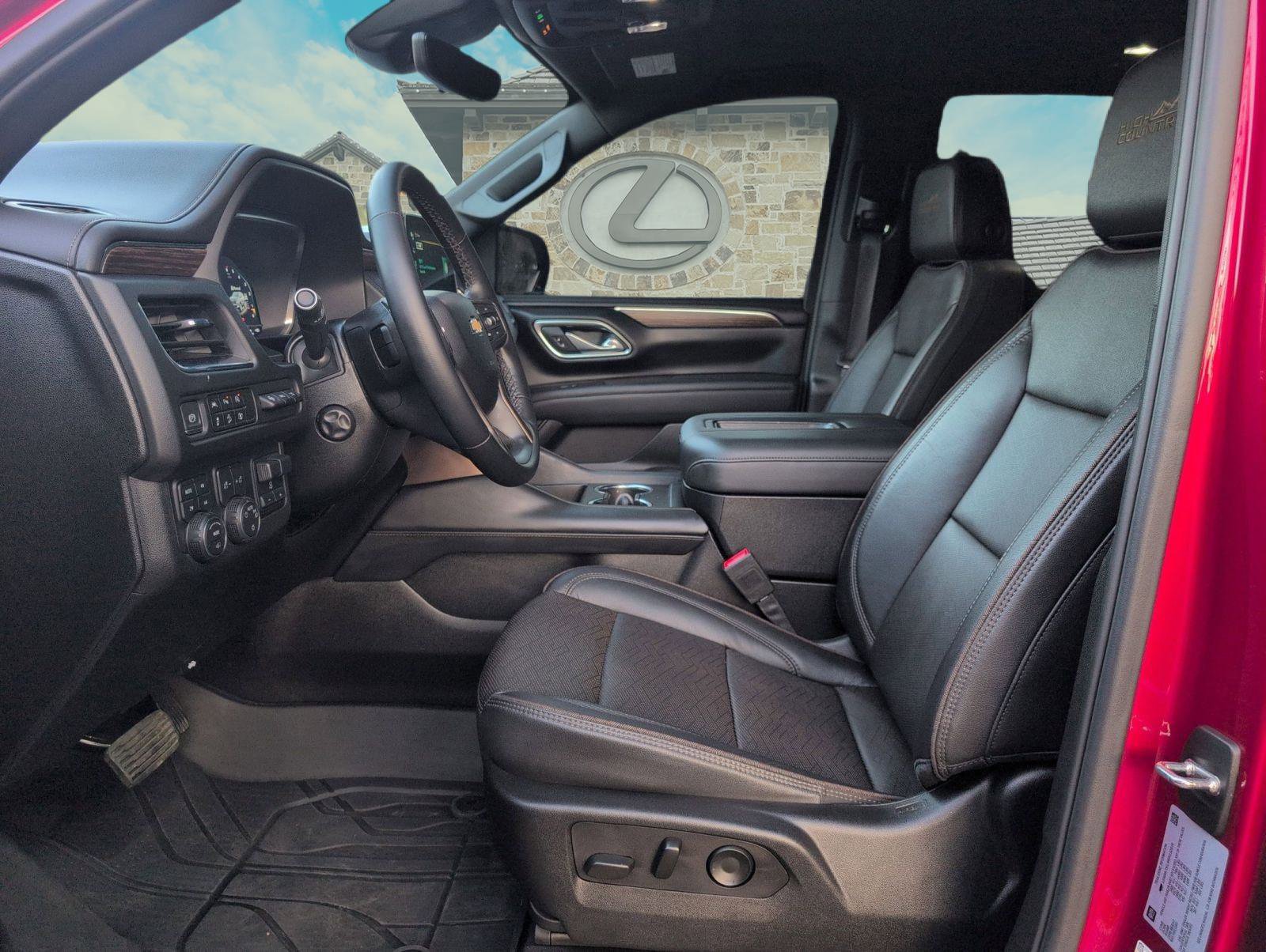 Used 2024 Chevrolet Tahoe High Country image 8