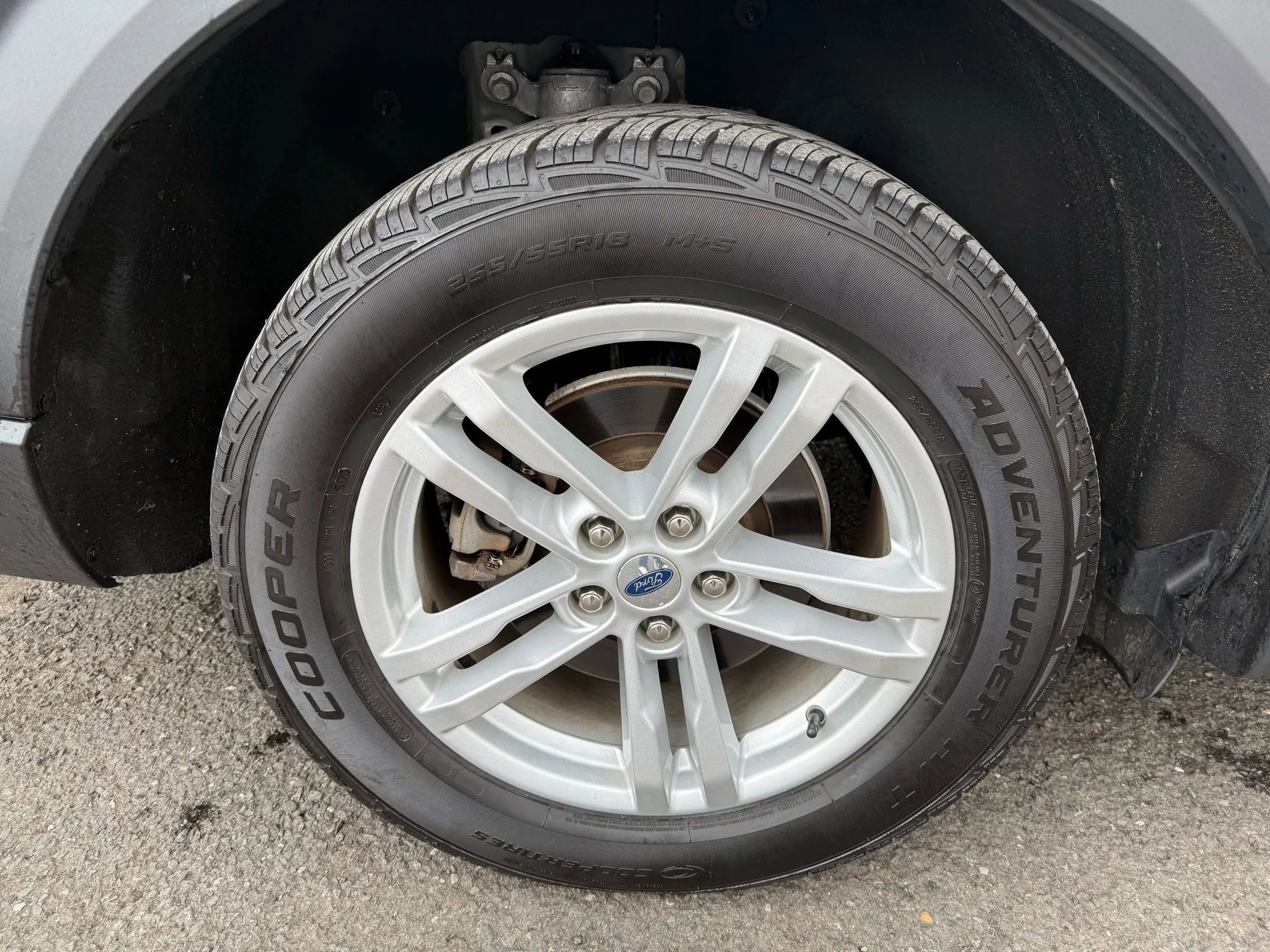 Used 2021 Ford Explorer XLT w/ Equipment Group 202A image 36